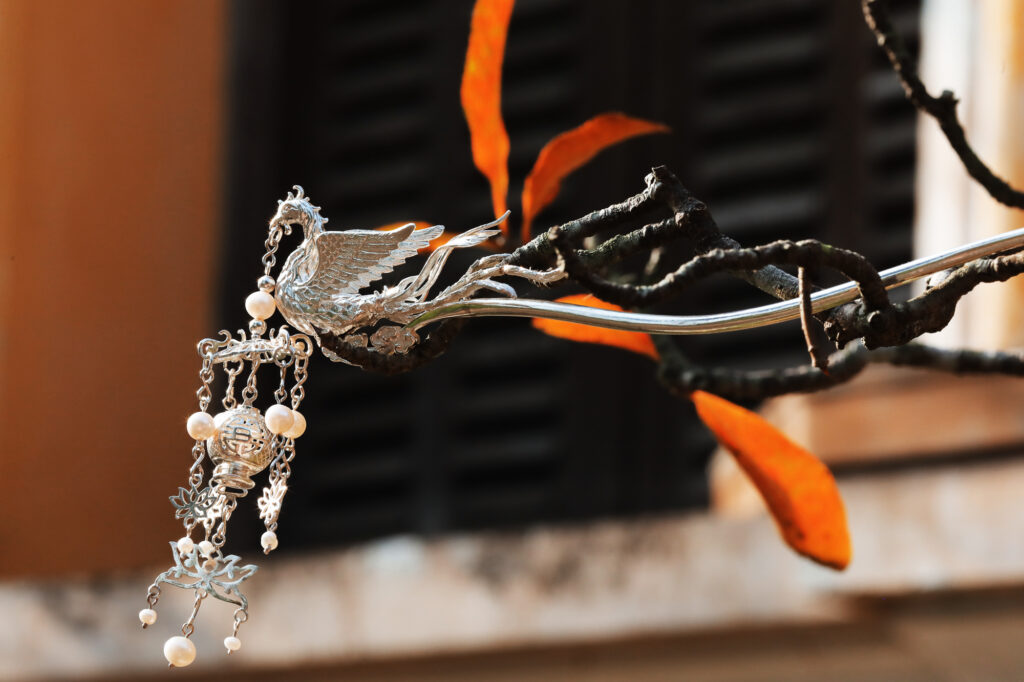 tram bạc phượng hoàng cổ thi