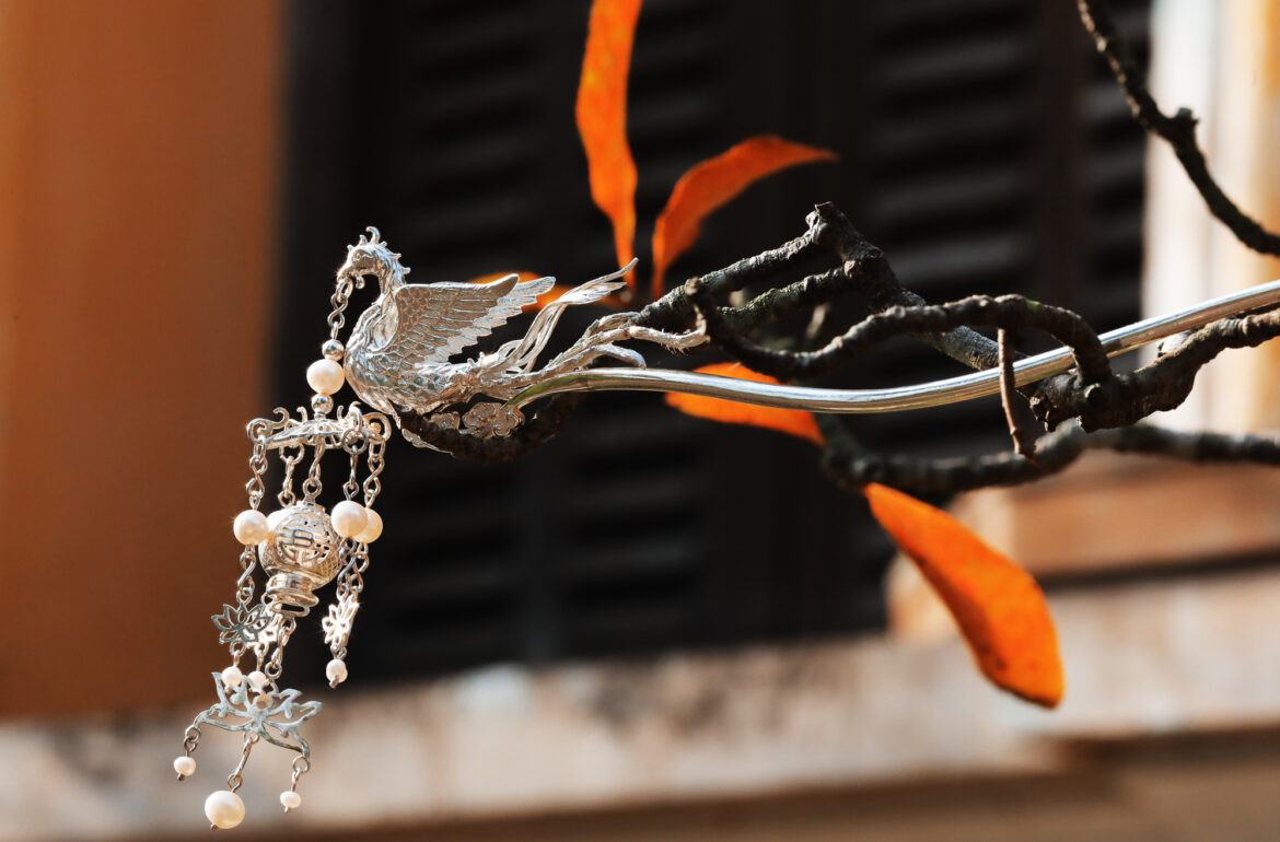 tram bạc phượng hoàng cổ thi